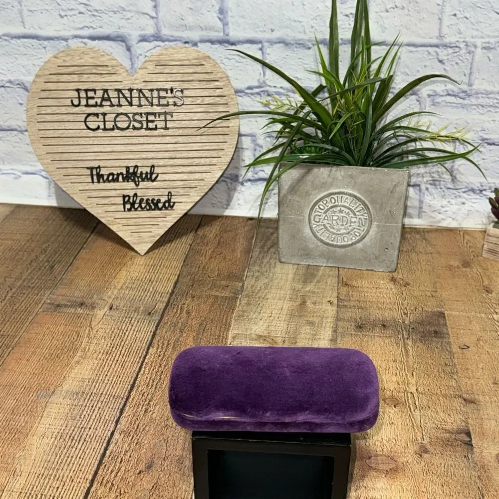 Gucci Purple Velvet Sunglasses Eyeglasses Case.